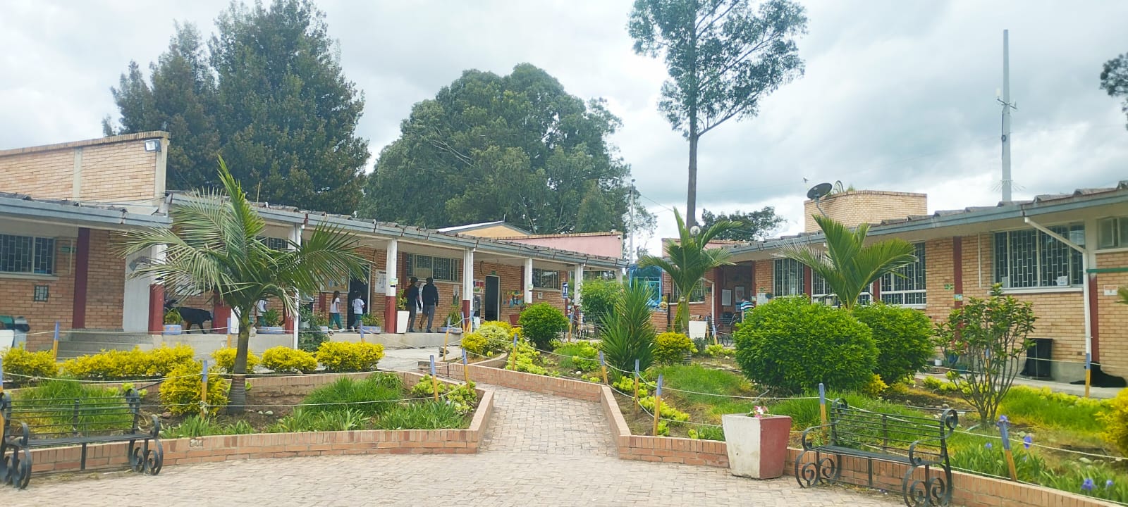 Imagen institucional 4 - IET San Nicolás